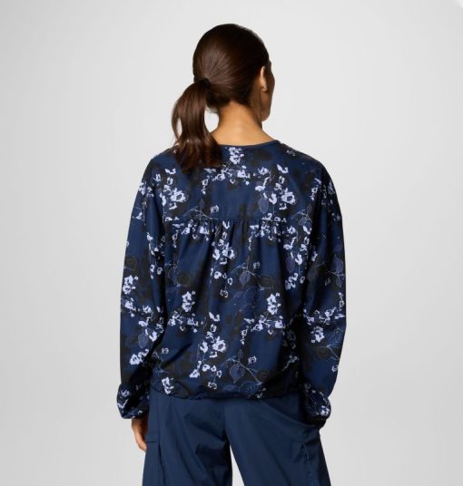 Columbia-Womens Boundless Avenue™ Printed Top-2105301-columbia rain coats - Image 2